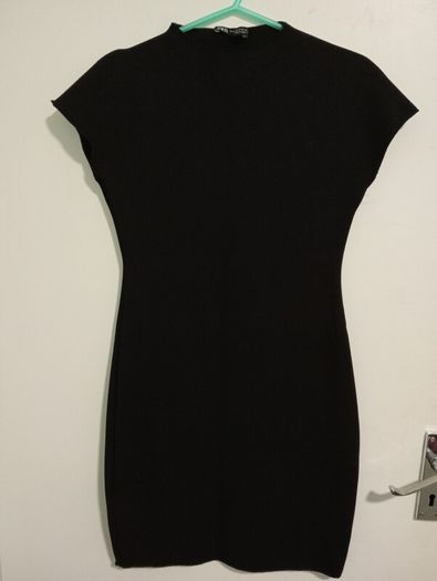 Zara black short sleeve dress