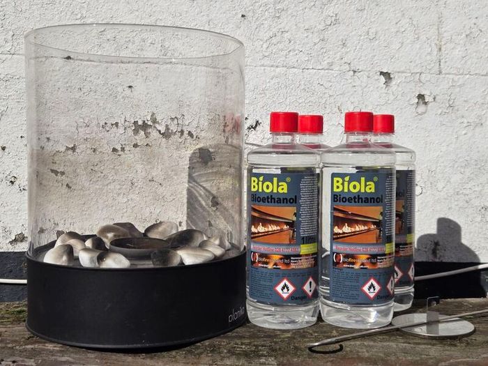 Planika Chantico indoor/outdoor biofuel fire