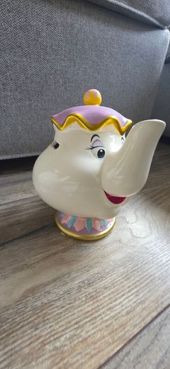 Disney Mrs Pots / Chip