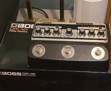 Boss DM101
