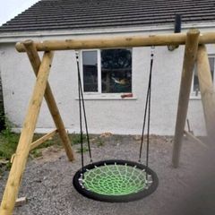 Commercial quality basket swing