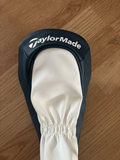Taylormade Qi4D headcover