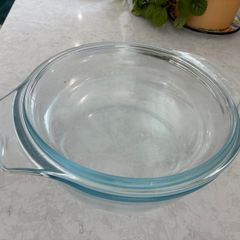 Pyrex dish