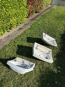 Antique Sinks