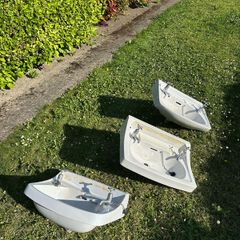 Antique Sinks