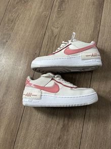 nike trainers