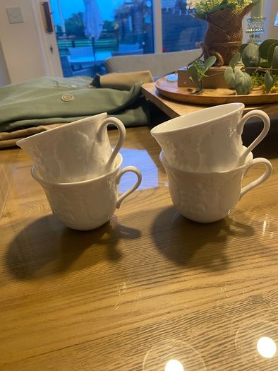 Bone China Wedgwood Collection