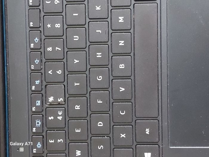 Dynabook Sattelite Pro, Intel Core i3-1005G1 CPU, 1.2GHz, 8GB Ram, 128GB SSD, Windows 10 Pro, Microsoft Edge, Chrome