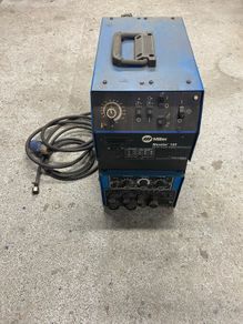 Miller Maxstar Welder