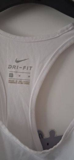 nike top