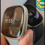 Fitbit Versa 4 Image 3