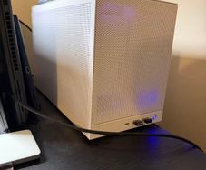 High-End White ITX Gaming PC | RTX 5070 Ti 16GB | Ryzen 7 9700X | Barely Used