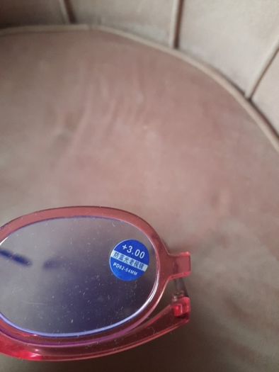 make up glasses