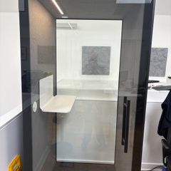 Chatbox Single Person Soundproof Acoustic Office Phonebooth