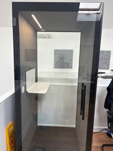 Chatbox Single Person Soundproof Acoustic Office Phonebooth