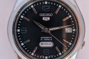 Seiko 5 Automatic 21 Jewels Black Dial Stainless Steel Watch SNK623