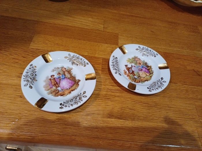 ashtrays