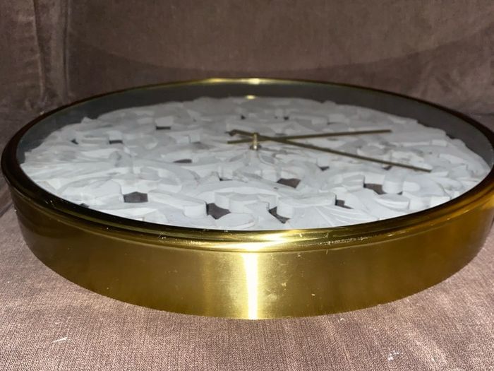Wall clock