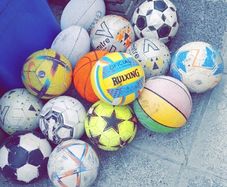 A bunch of mixed balls
