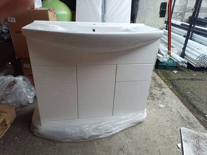 vanity unit