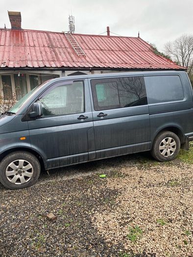 Car Volkswagen Transporter