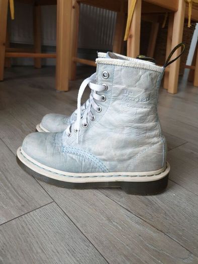 Dr Martens boots size uk 4 ( EU 37)