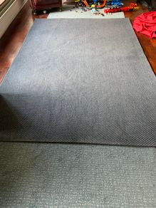 2 Free Rugs