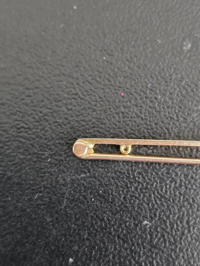 Gold 9ct brooch Seawater Mabe Pearl