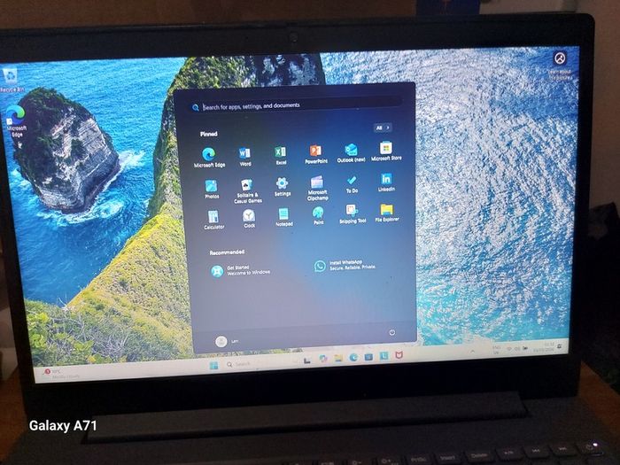 Lenovo V155-15API, AMD Ryzen 5 3500U with Radeon Vegan Mobile Gfx, 2.1GHz, 8GB Ram,  256GN SSD, Windows 11, Microsoft Edge, Chrome and VLC