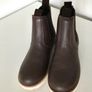 M&S unisex leather Chelsea boots 13 uk/ 32eur Image 5
