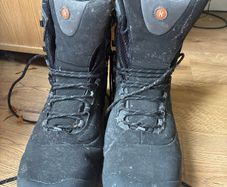 Mens boots