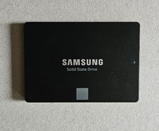 Samsung 1tb 860Evo ssd hard drive 2.5