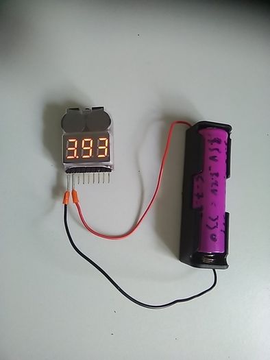 1-8s Lipo Li-ion Battery Voltage Tester Monitor RC Low-Voltage Buzzer - postage included