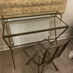desk and matching chair