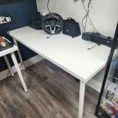 ikea desk/table