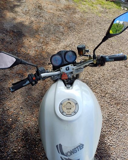 Ducati Monster 600  Pearl White