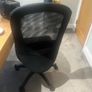 Black office swivel chair Image 2