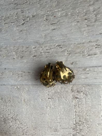 Vintage Clip on Earrings