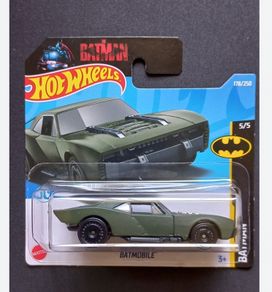 Hot Wheels Batmobile New On Card