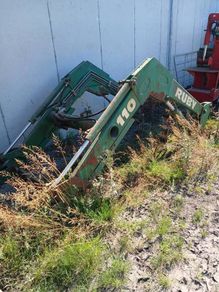 Ruby 110 tractor loader