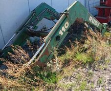 Ruby 110 tractor loader