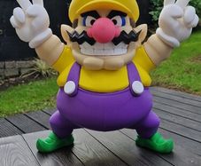 Wario (40cm tall)