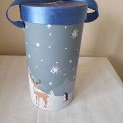 Aynsley Winter Animals Stacking Mugs