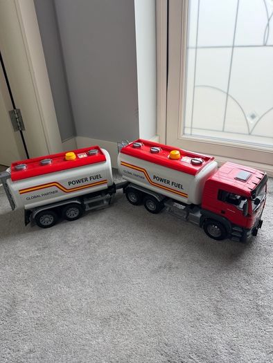Bruder Oil Truck & Trailer
