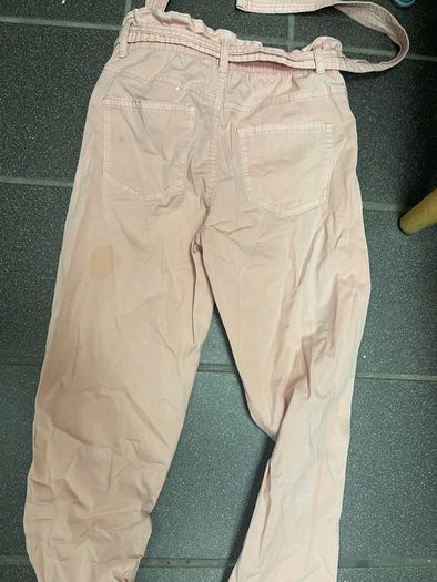 pink pants