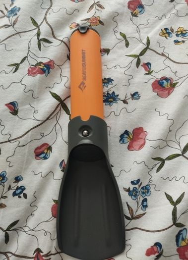 Sea to Summit Pocket Trowel (foldable with internal storage compartment)