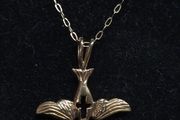 Vintage 9ct Gold Flying Bird Pendant Necklace | H. Samuel Box |