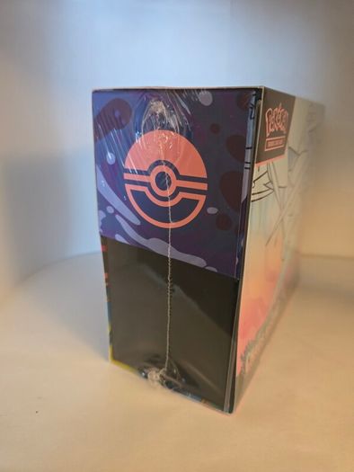 Pokemon centre Chaos Rising elite trainer box