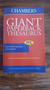 Chambers Giant Paperback Thesaurus by C Schwarz