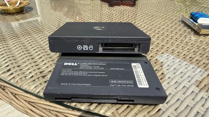 Dell Floppy and cd  disc drive